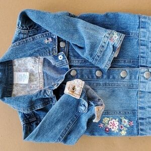 Wonder Kids embroidered Jean jacket size 18 months